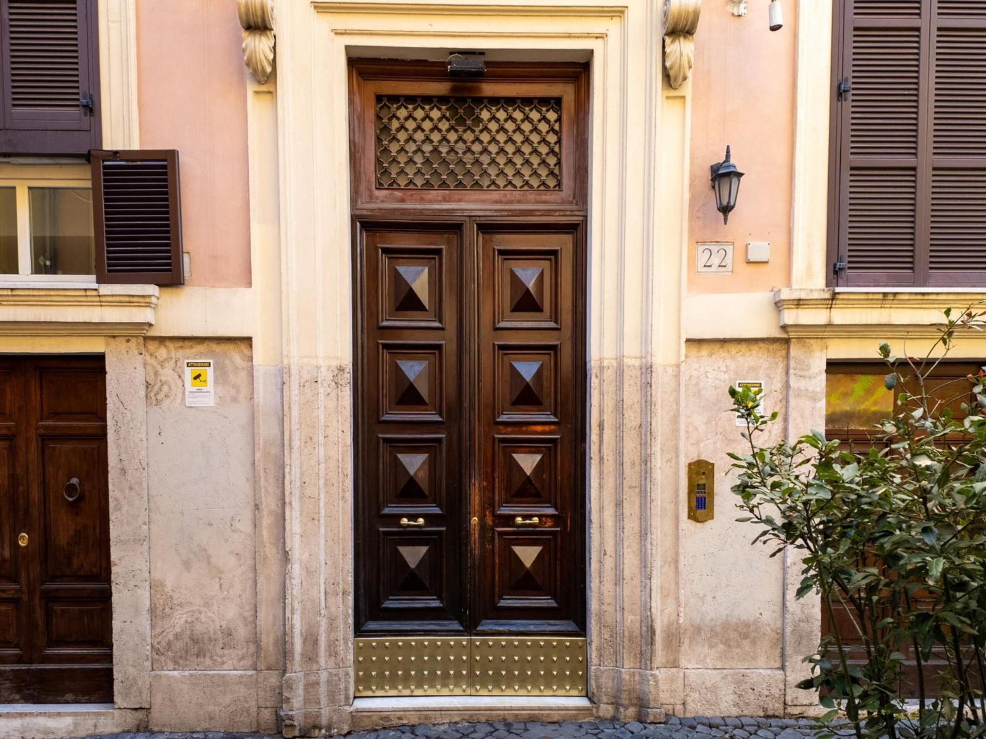 The Rent - Colorful Loft In Trastevere Area Appartamento